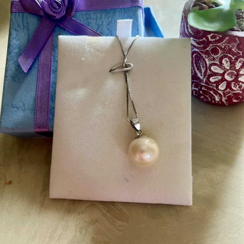 Tahitian Pearl Silver Necklace - Picture 3 of 6